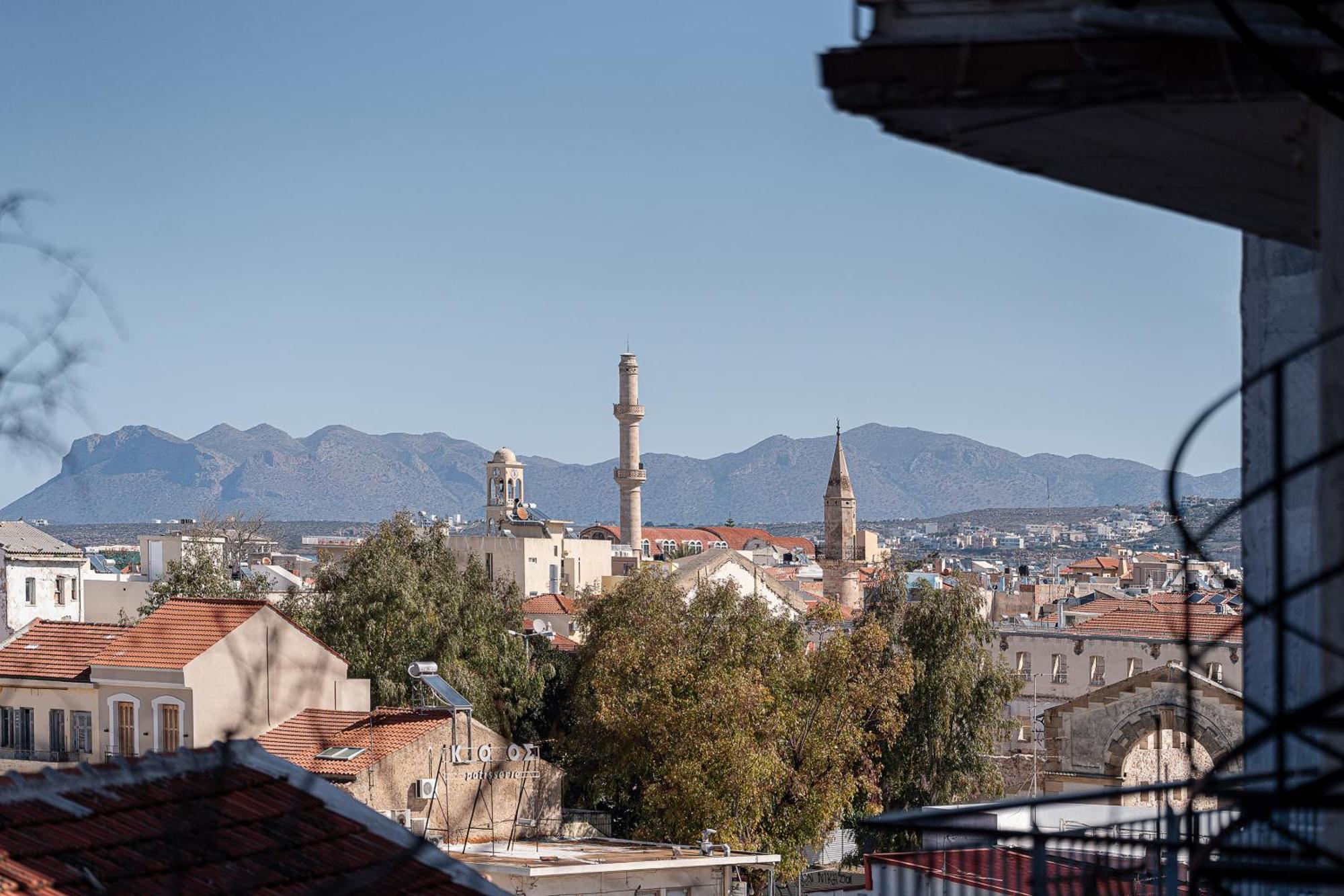 Aura Urban Living In The Heart Of Chania City 外观 照片